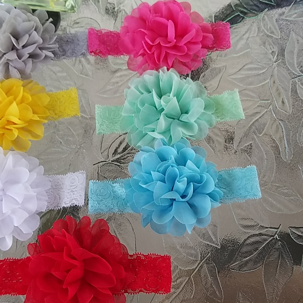 Adorable flower headbands - Picture 3 of 5